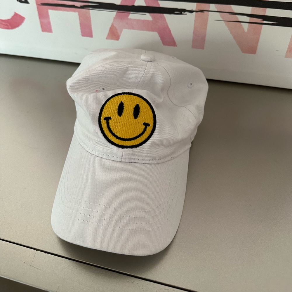 white smiley hat from Amazon